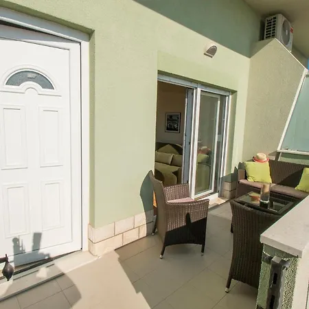 Comfort Center Apartment *