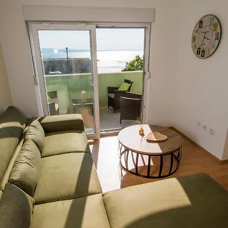 Comfort Center Omis